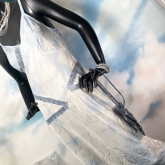 Upcycled handmade vintage tie dye slip dress - Picture 5 of 11